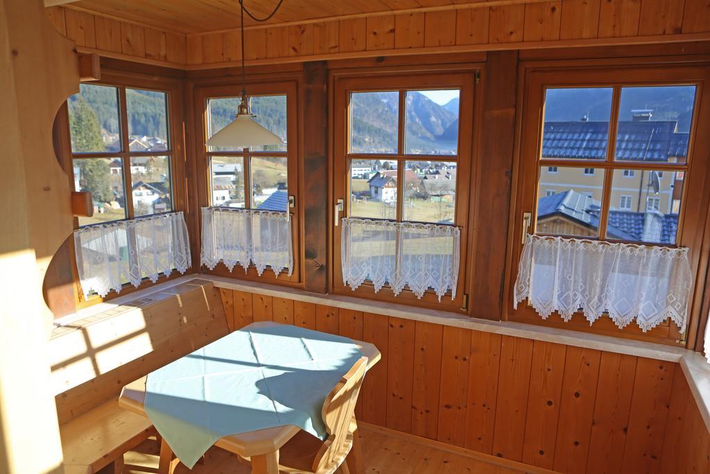 Haus Leopold Apartment Gosau Exterior photo